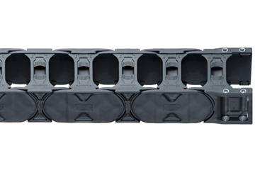 Serie E4Q.58: cadena portacables con sistema de apertura en ambos radios y travesaños en cada eslabón