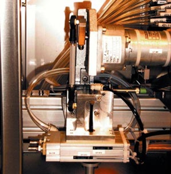 Rod end bearings used in CD / DVD production 