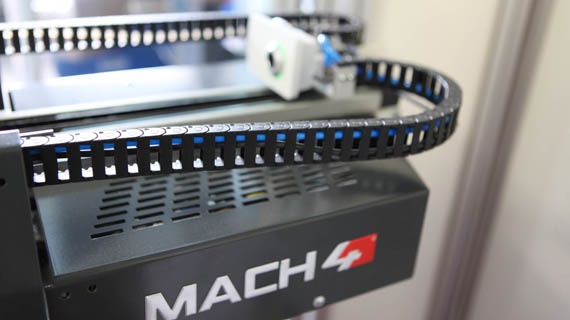 Manipulación automática de medicamentos: Mach4